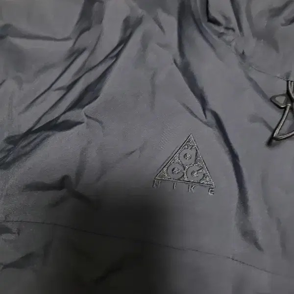 나이키 ACG 바람막이 105~110 XL - 2번째 이미지