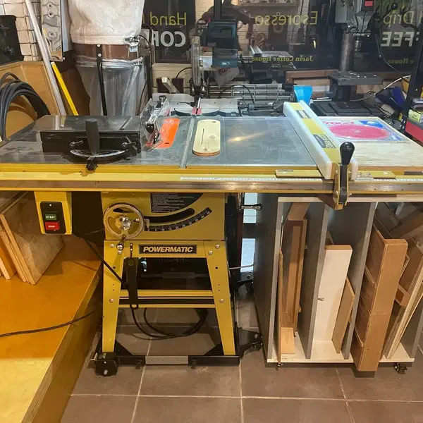 POWERMATIC 64B(30인치레일)테이블쏘